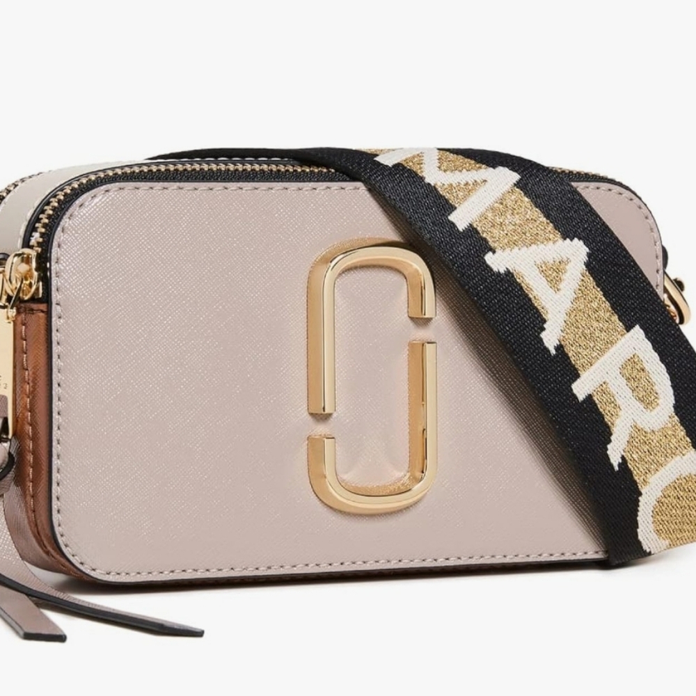 Auth. Marc Jacobs Snapshot in Cement with Gold and Black, Gold, White St…